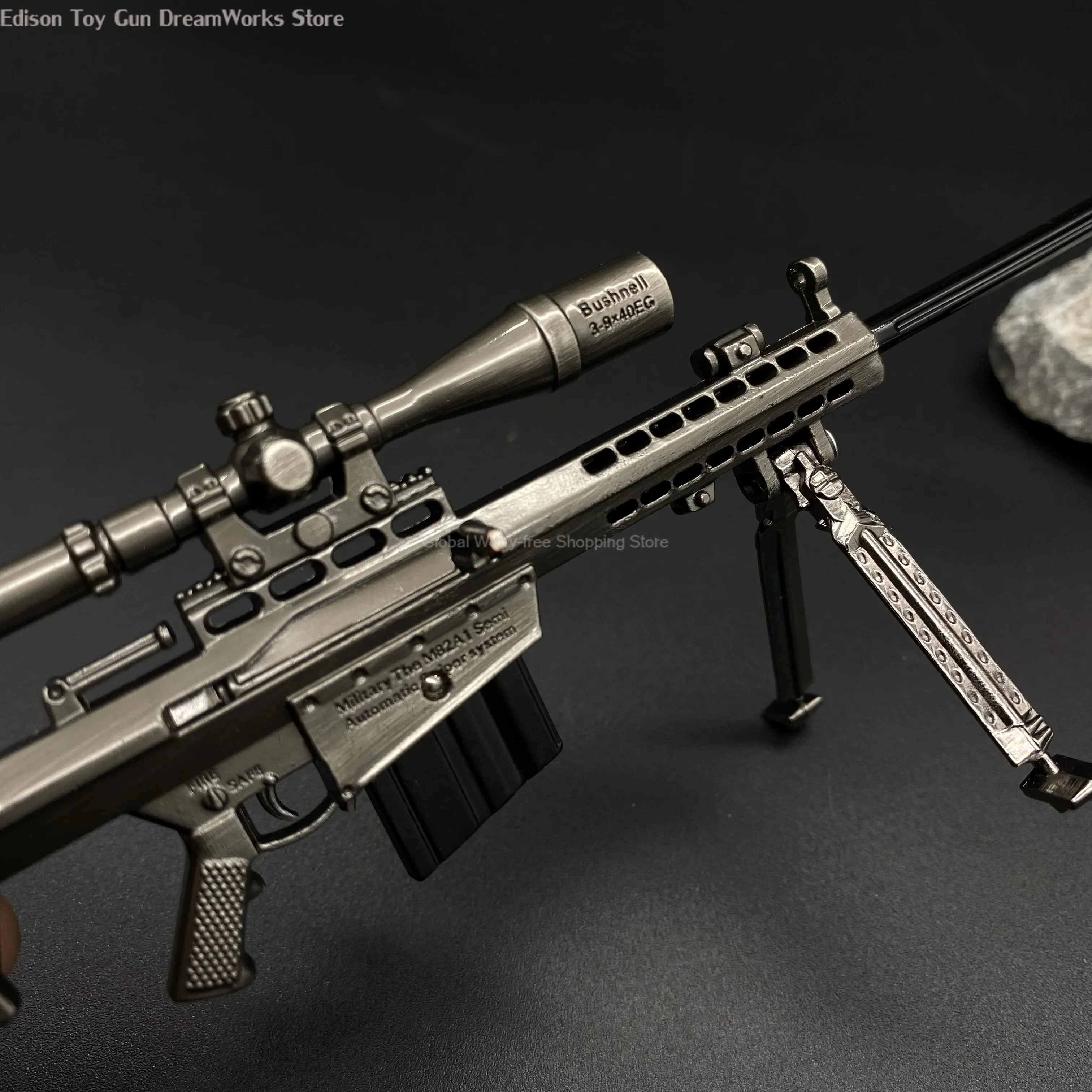 Metal Barrett Sniper Rifle Gun Chaveiro, Modelo minúsculo de liga, Figura Arma, Exibir Arte, 6.7 Brinquedo, M82A1, Novo, 2024