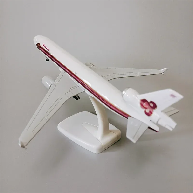 20cm Alloy Metal Thailand Air THAI Airlines MD MD-11 Airways Diecast Airplane Model Plane Model Aircraft w Wheels Landing Gears