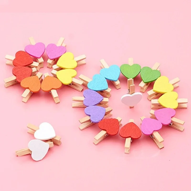 50Pcs/Set Wooden Clips Durable Wood Clothespins Small Love Heart Pegs Photo Clips for Wedding Decoration Craft