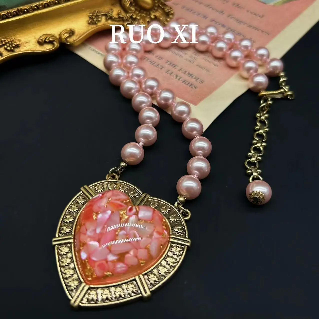 Vintage Necklaces for Women Jewelry Necklace Neck Chain Pink Pearl Love Luxury Quality Elegant Wedding Evening Dress Accessories