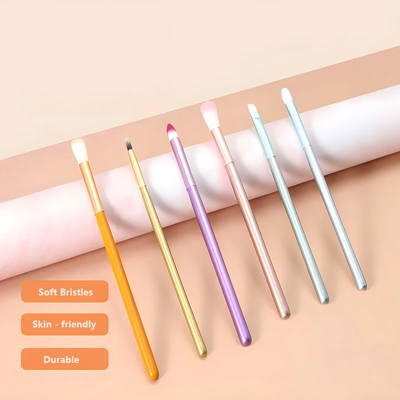 Set di pennelli per trucco colorato da 6 pezzi - Pennelli angolati per dettagli di miscelazione ombretto Kit di strumenti per trucco professionale per occhi e viso
