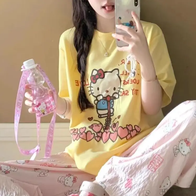 

New Kawaii Printed Short Sleeved T-shirt Summer New Loose Anime Cartoon Cute Y2k Sweet Student Hello Kitty Top Girls Gifts Toys