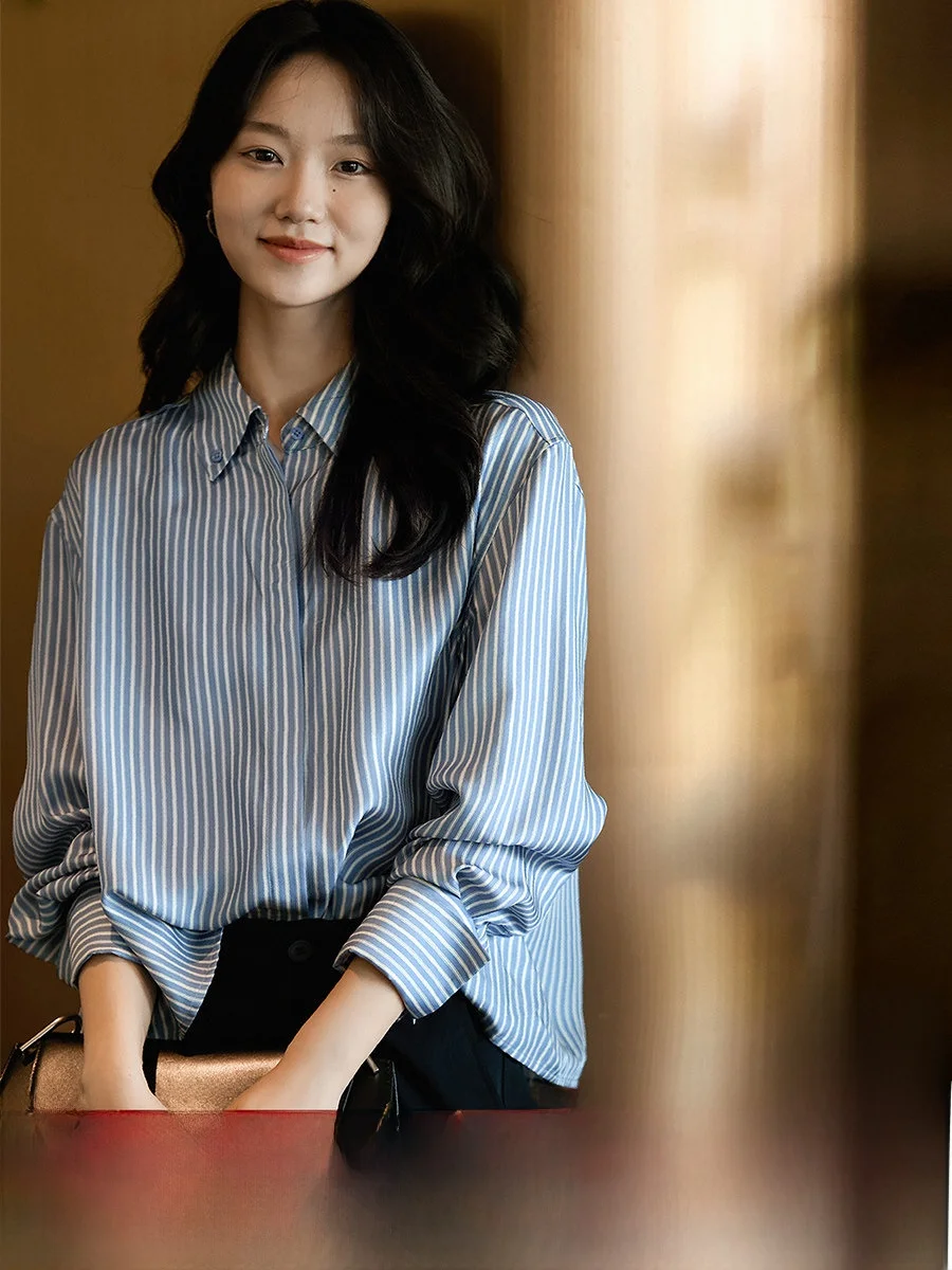 

Женская шелковая блузка в полоску с асимметричным подолом, укороченная, с длинным рукавом, повседневная, модная, с эффектом высокой талии