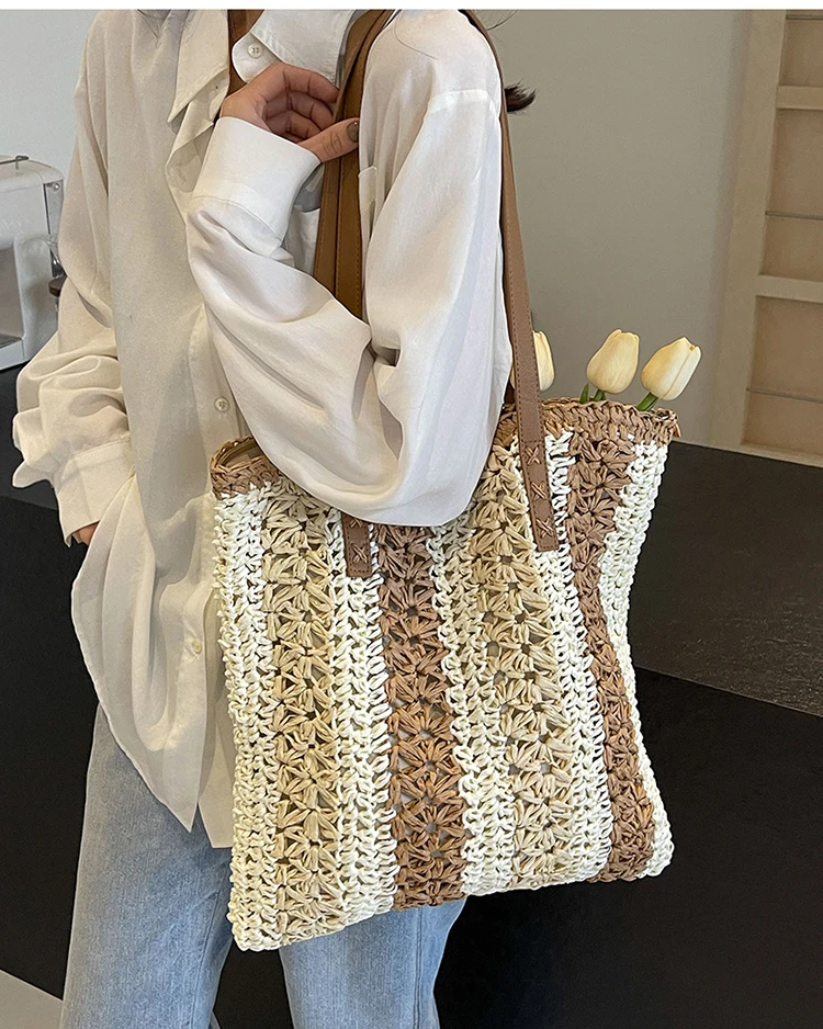 

2024 Summer High Capacity Women Straw Tote Bag New In Travel Beach Bags Lady Travel Weave Handbags And Purses