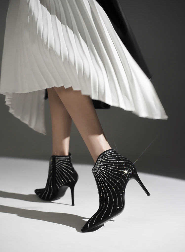 Black Winter Ankle Boots Pointed Toe Stiletto Heel Fashion Boots Crystal Shining Dress Heels Nude Bootie