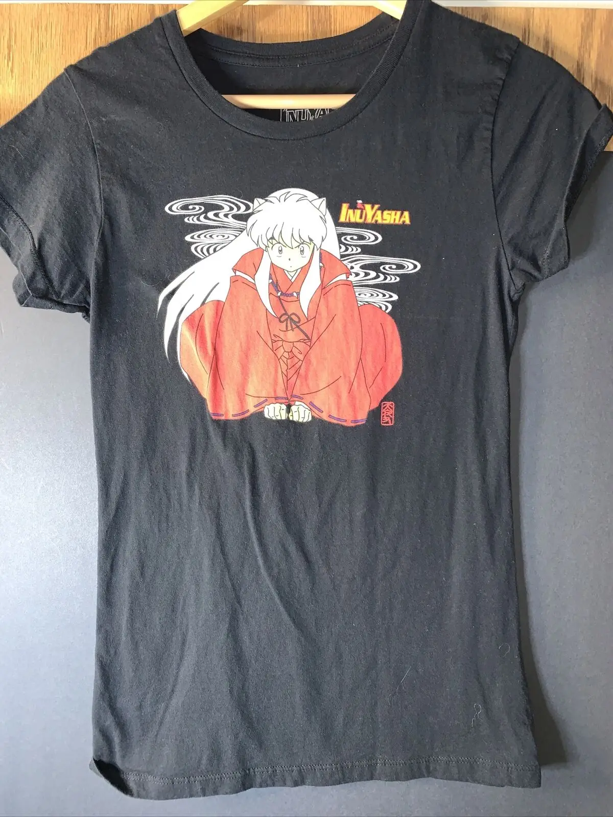 

RARE Vintage 2000s Inuyasha Anime T-Shirt Slim Fit Large Black Crouching Ears