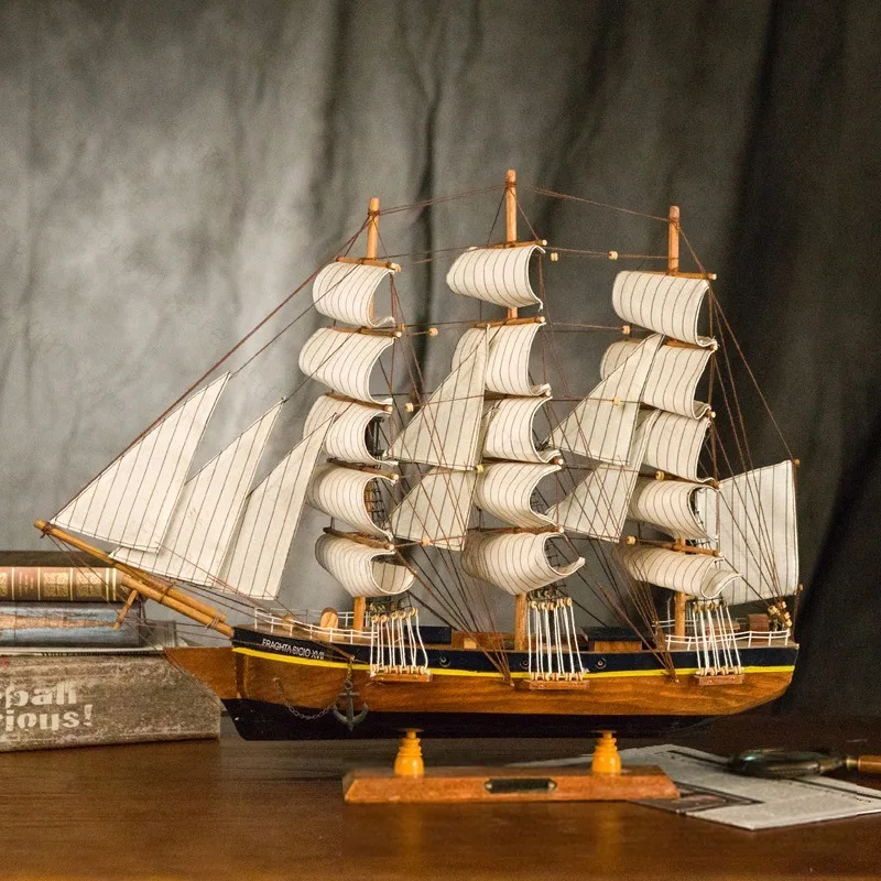 Smooth sailing sailing model ornament TV cabinet living room home decoration pirate ship wine cabinet office decoration