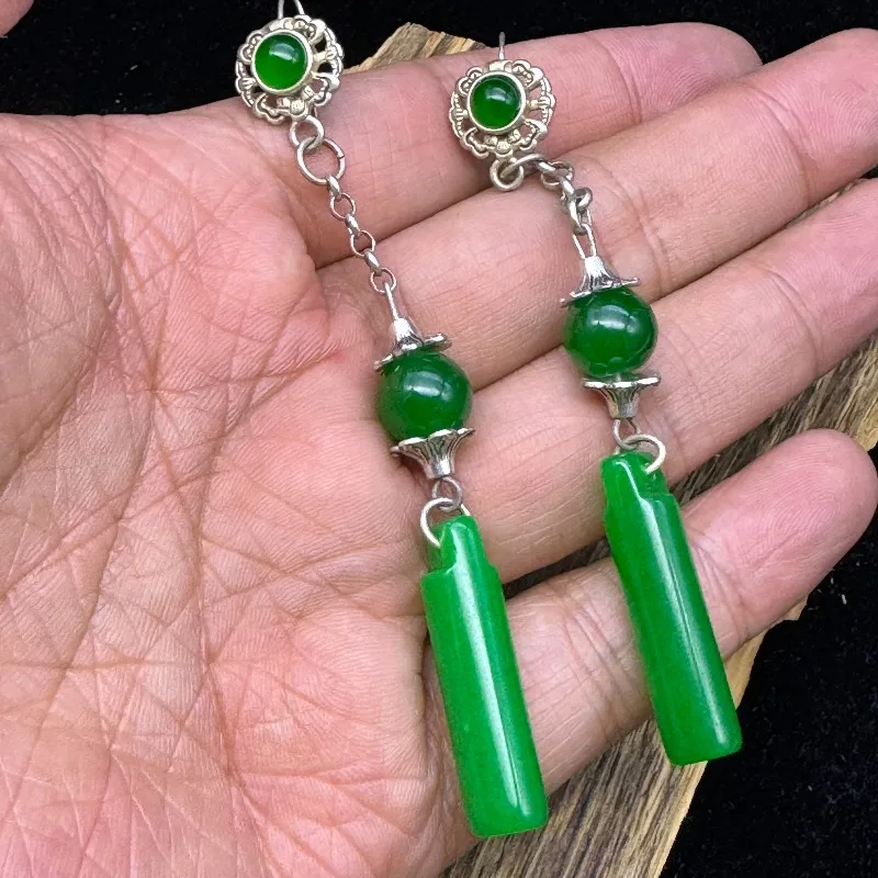 2026Vintage Old Silver‑Tone Dangle Earrings Inlaid Icy Green Chalcedony Ethnic Drop Ear Jewelry Well‑Preserved Actual Item Shown