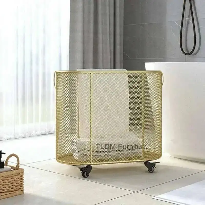 Cestas de lavandería de arte del hierro para baño moderno, cesta de ropa sucia de lujo, cesta de almacenamiento de ropa para el hogar, ruedas con cinturón dorado w