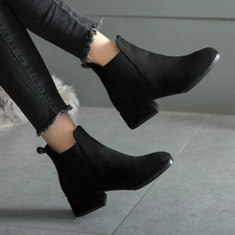 

Women Autumn&Winter Flocked Short Boots Fashion Round Head Non Slip Square Heel Solid Black Boots Size 35-43 Platform Boots