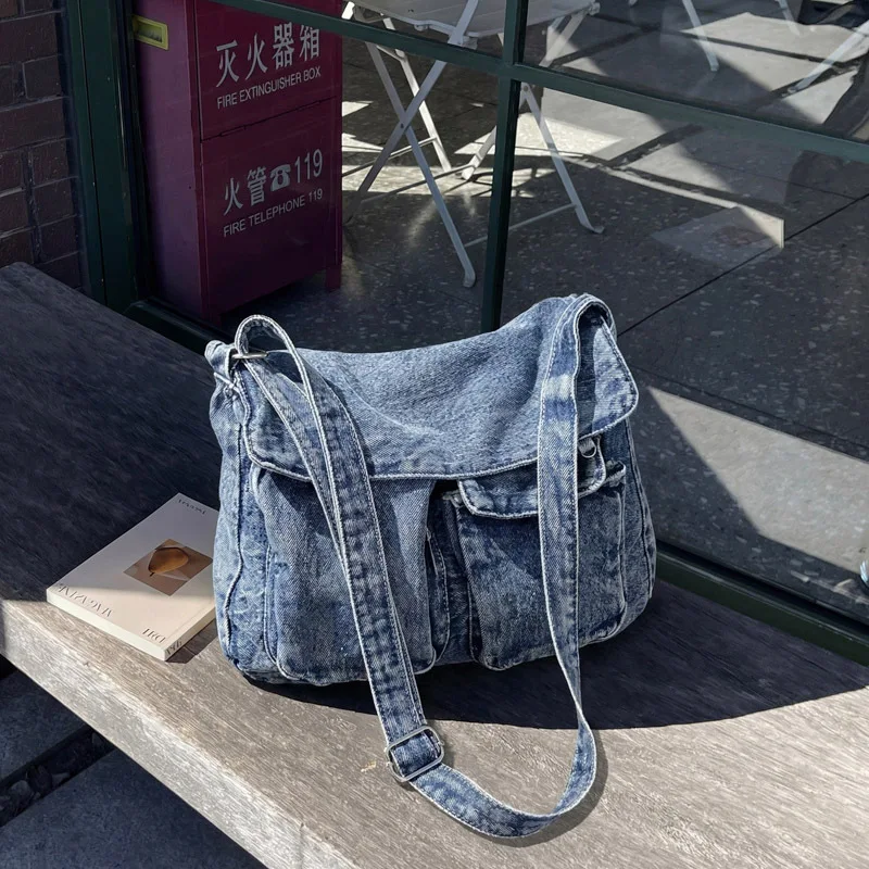 

New Fashion Denim Crossbody Bag Multi Pocket Large Capacity Retro Commuting Bag Fashionable and Versatile Shoulder Bag for Women