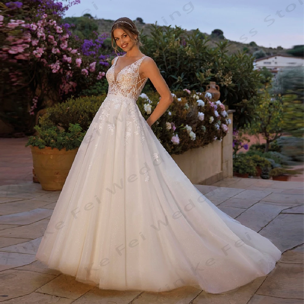 

Beautiful Wedding Dresses Lace Applique Mermaid Sexy Deep V-neck Sleeveless Fluffy Princess Style Simple Mopping Bride Gowns