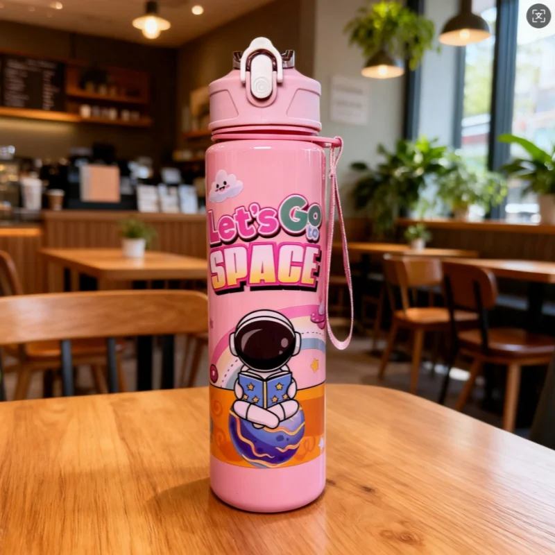Tasse spatiale d'astronaute décontractée de 750ML, en plastique avec loquet, tasse d'eau de haute qualité pour étudiants, Sports de plein air, Portable, sans BPA