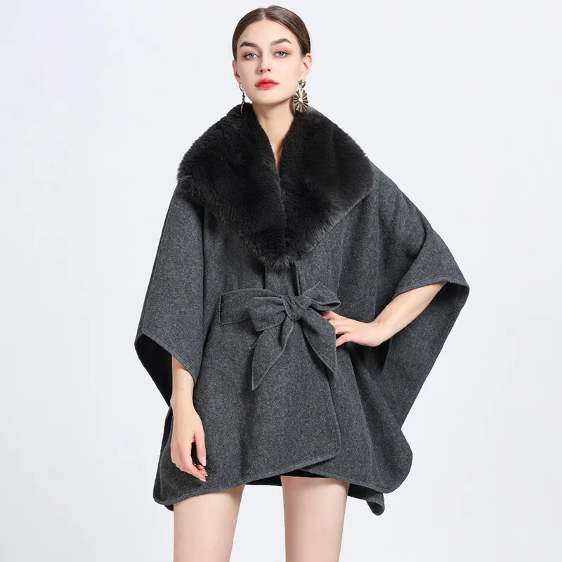 

Autumn Winter New Imitation Otter Rabbit Fur Collar Knitted High-grade Imitation Wool Coat Poncho Lady Capes Gray Cloaks