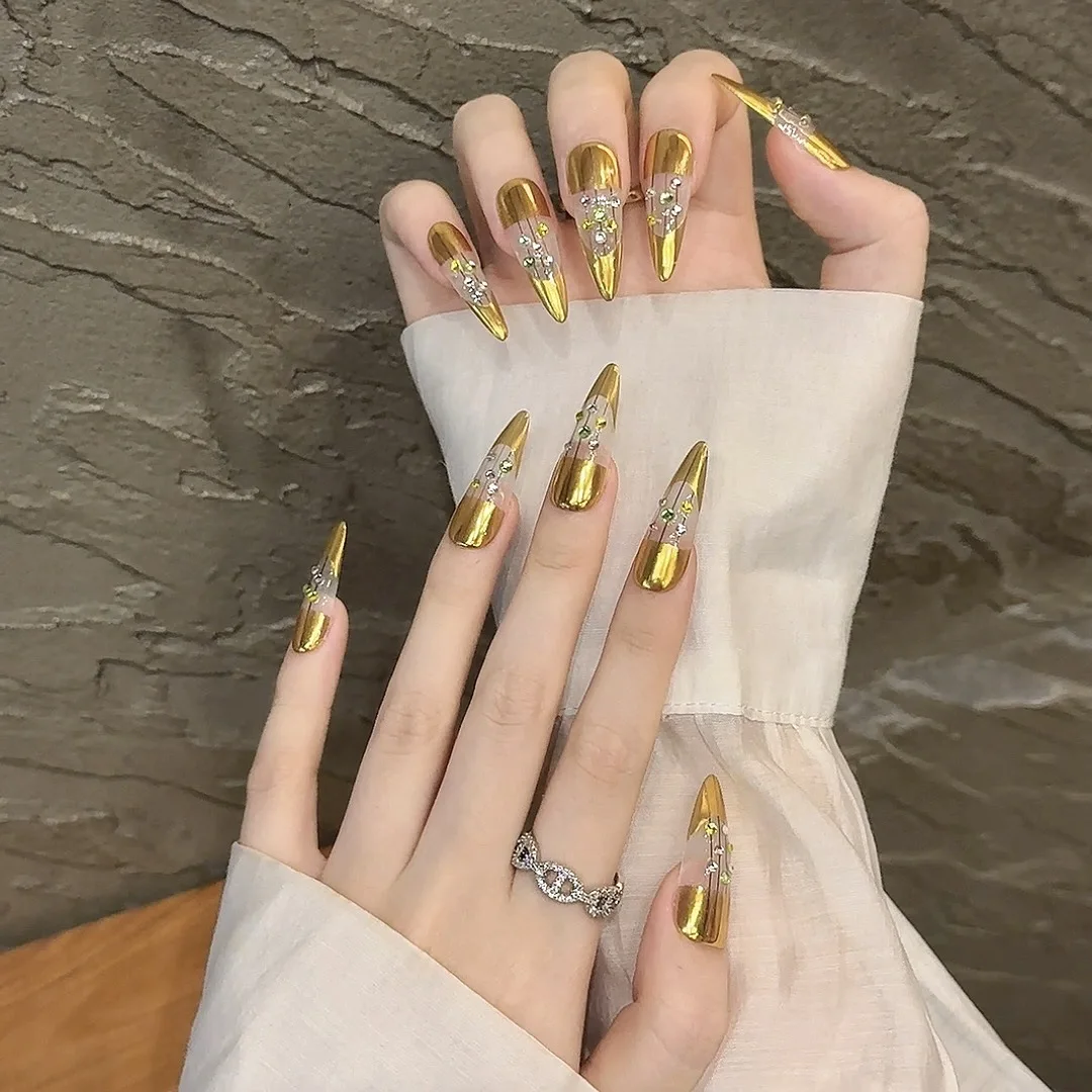 Handmade Press on Nails Glossy Gold Almond False Nails with Rhinestone Design Full Cover Wearable INS Fashion Fake Nail Tips