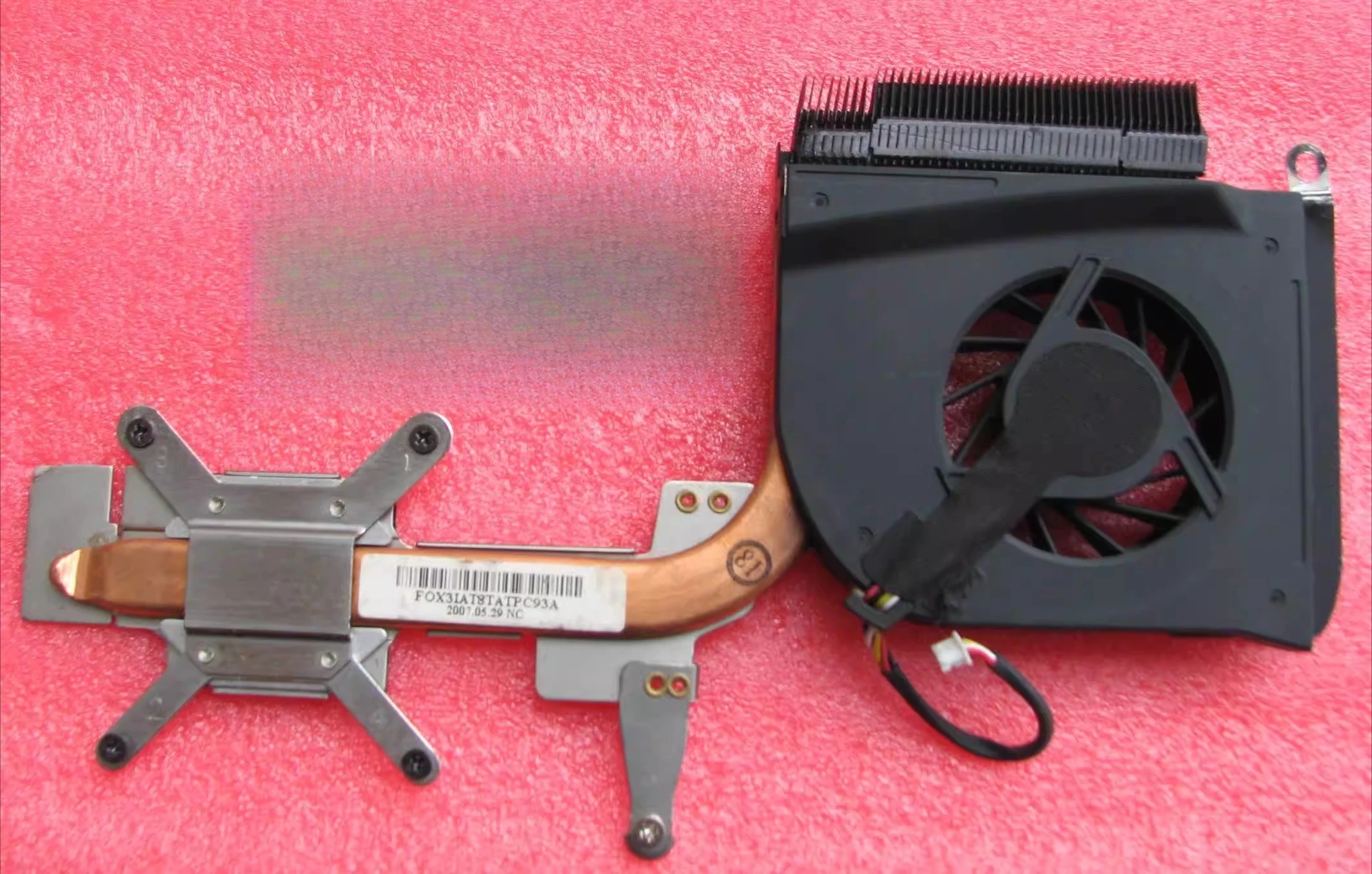 

Для оригинального HP DV6000 V6000 AMD двойной мост, встроенный дисплей, охлаждающий вентилятор 431448-001