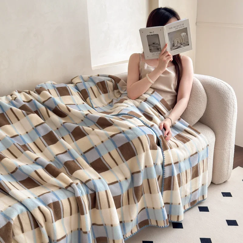 Fall Winter Classical Plaid Warm Blanket Super Soft Synthetic Sea Otter Fleece Blankets Multi-Purpose Thickened Cozy Nap Blanket