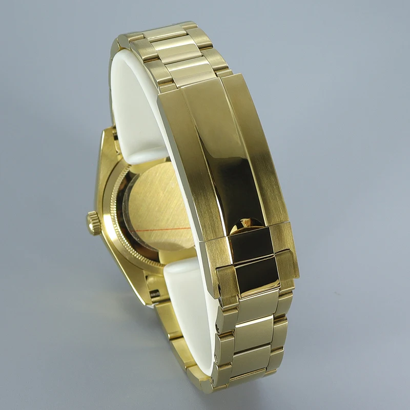 Gold 36 mm/40 mm hochwertiges Uhrengehäuse im Gear-Lünetten-Stil, Saphir-Uhrenarmbänder, passend für Seiko NH35 NH34 NH36 NH38 Miyota 8215 Uhrwerk