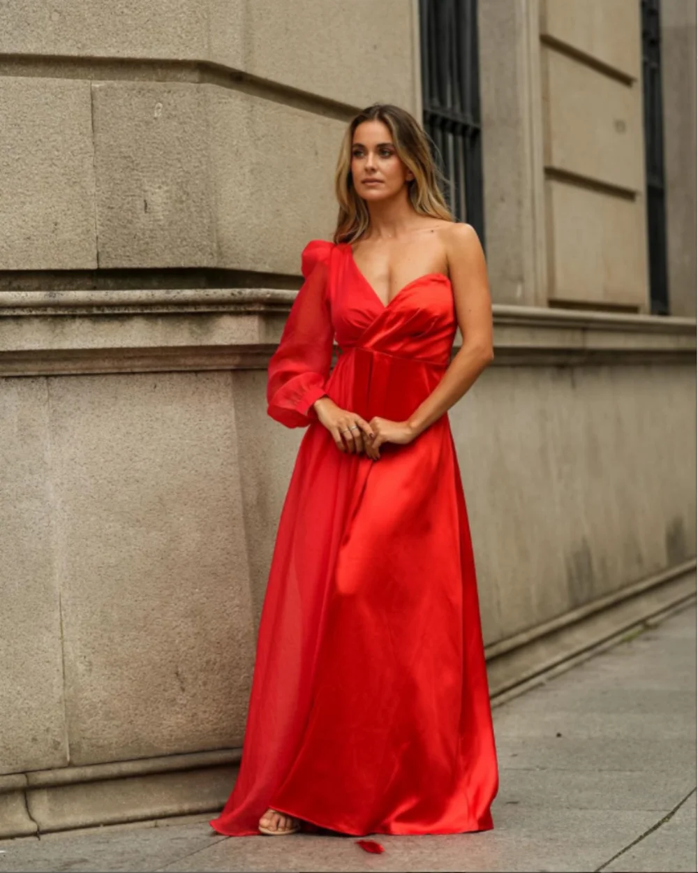 Customized One-shoulder A-line Floor length Prom Gowns V-neck Satin red Evening Dresses Draped Party Dresses