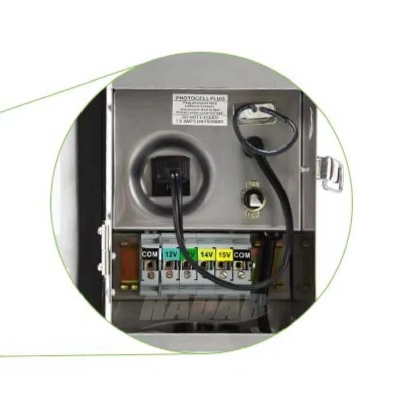 Low voltage lighting transformer power supply for outdoor lighting