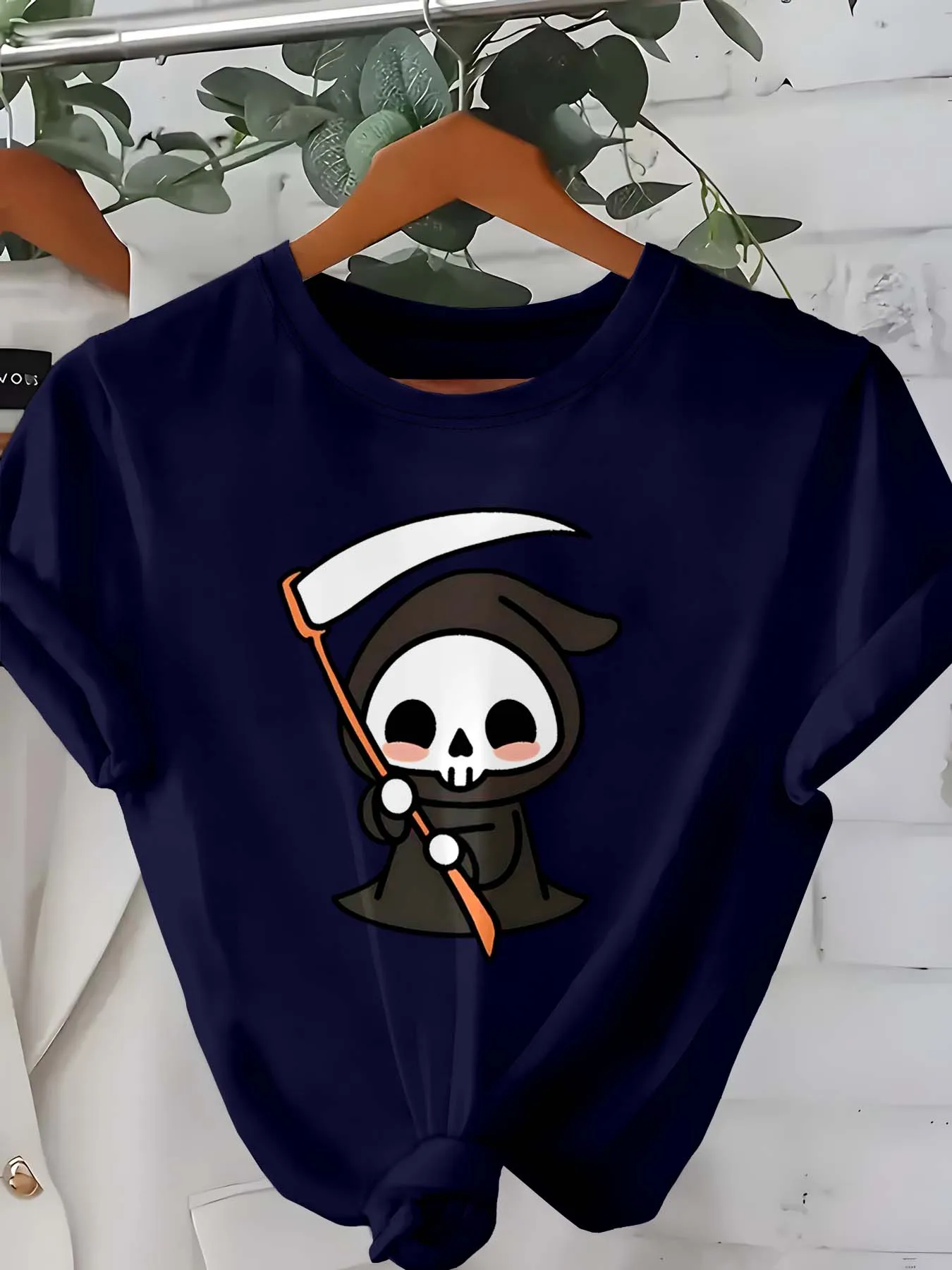 Pieza de ropa elegante con personaje de Grim Reaper adorable de talla grande