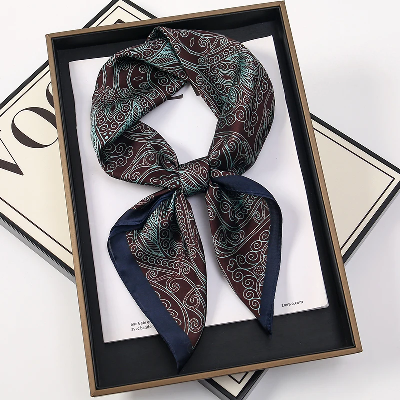 Boheemse Stijl Print Luxe Merk Zijden Vierkante Sjaal Vrouwen Satijnen Sjaals Halsdoek Wrap Sjaals Bandana Haar Hjiab Bloemen