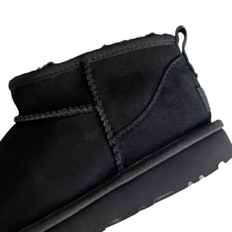 2025 المخملية الدافئة مسطحة القاع مقاوم للماء في الهواء الطلق الثلوج أحذية الشتاء الدافئة أحذية قصيرة لينة الجلد المدبوغ مريحة المضادة للانزلاق