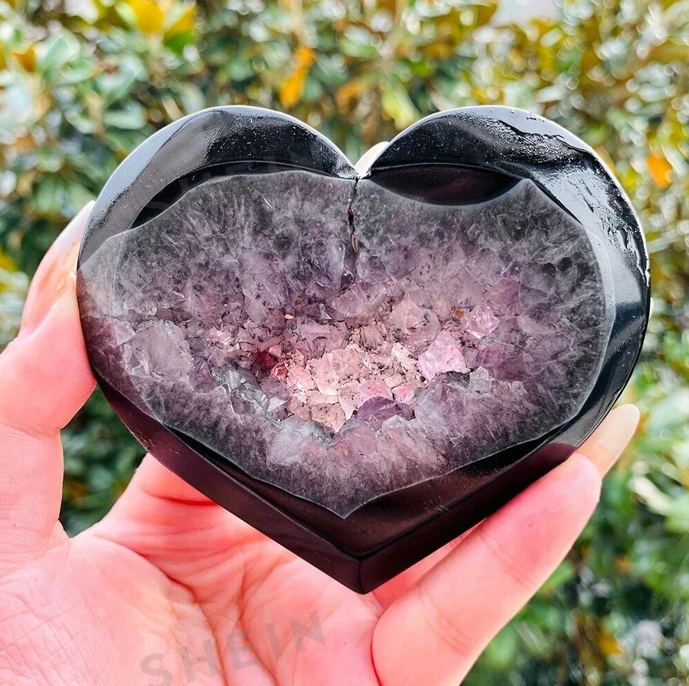 1PC Black Agate Heart Geode Carved Love Pocket Gemstone Natural Crystal Home Decor Crystal Collection Party Gift