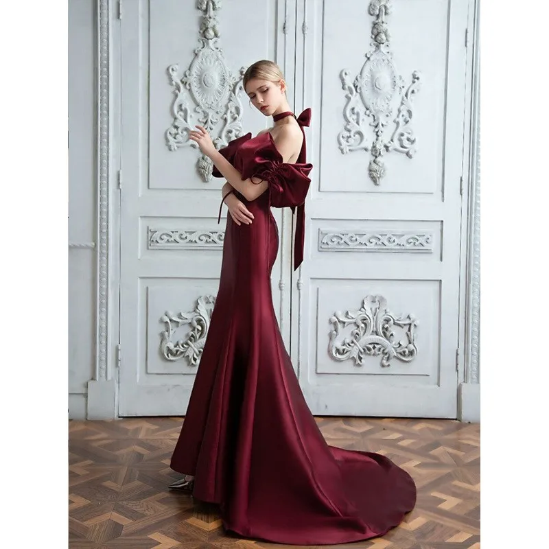

Wine red toasting fishtail elegant banquet dress