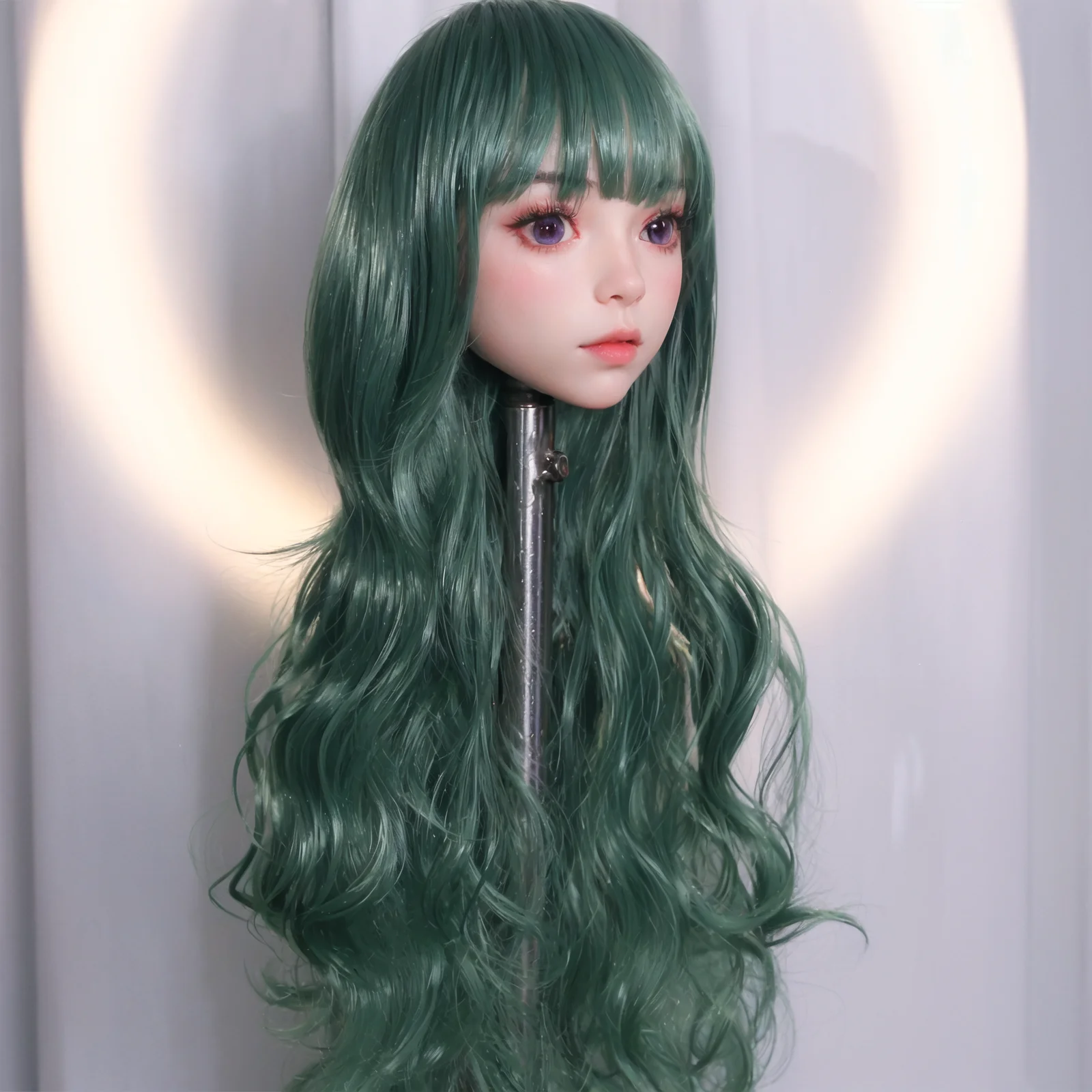 نموذج رأس بشري للبالغين من الجنسين مع واجهة لولبية M16، بما في ذلك الشعر المستعار المطابق للتلاميذ