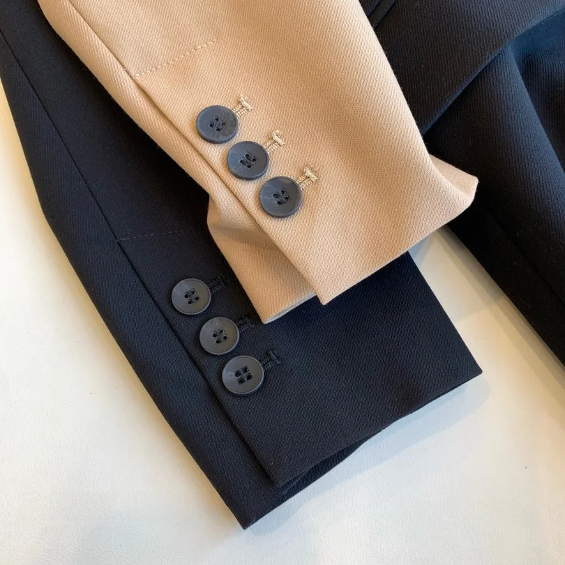 بدلة صوفية كلاسيكية للتخسيس مع صفوف مزدوجة من الأزرار Ele and Sli أوائل الخريف بسعر مرتفع بقرة G... #4