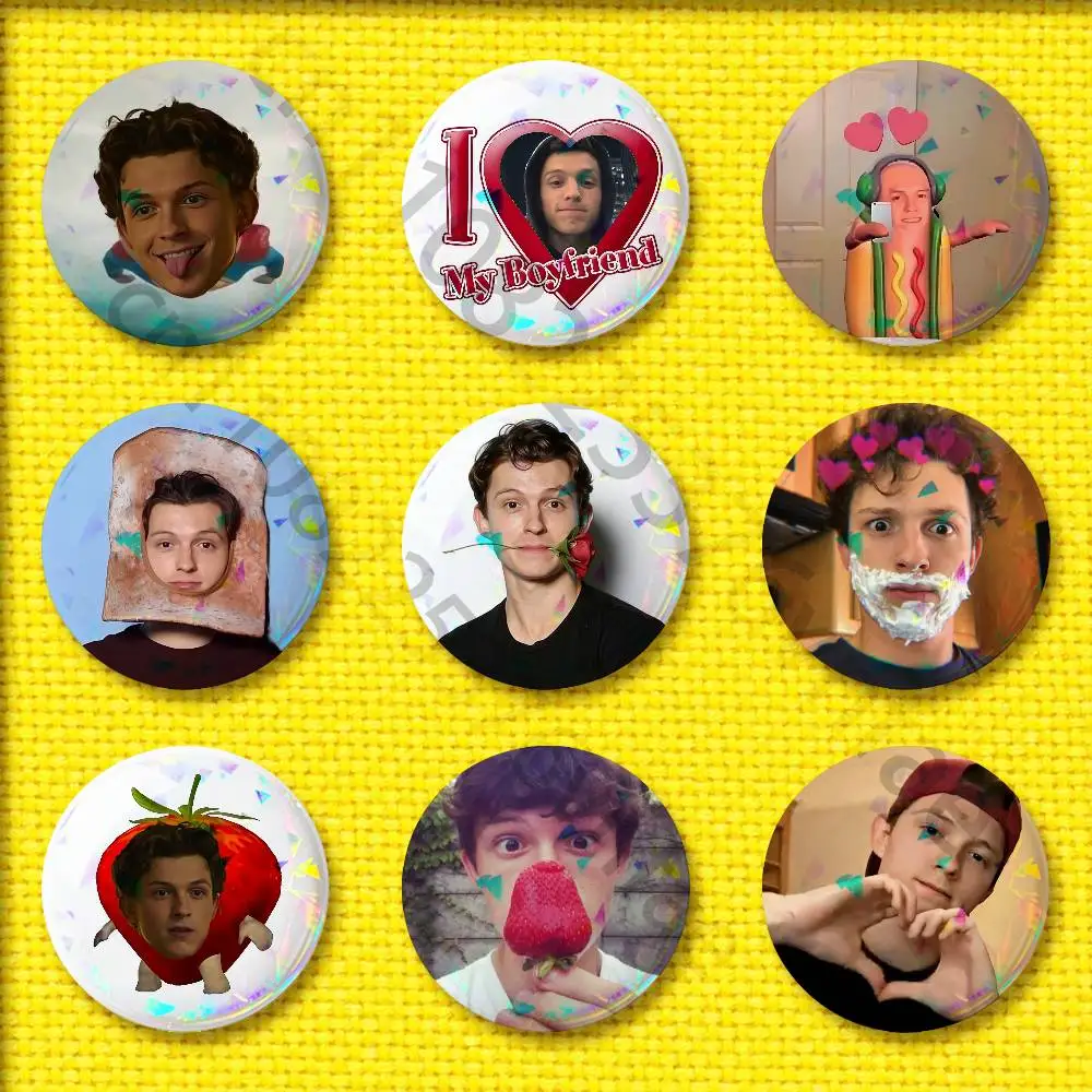

English Actor T-Tom Holland Badge For 32mm 25mm 44mm 75mm 58mm Round Pin Brooch Insignia Cover Decoration