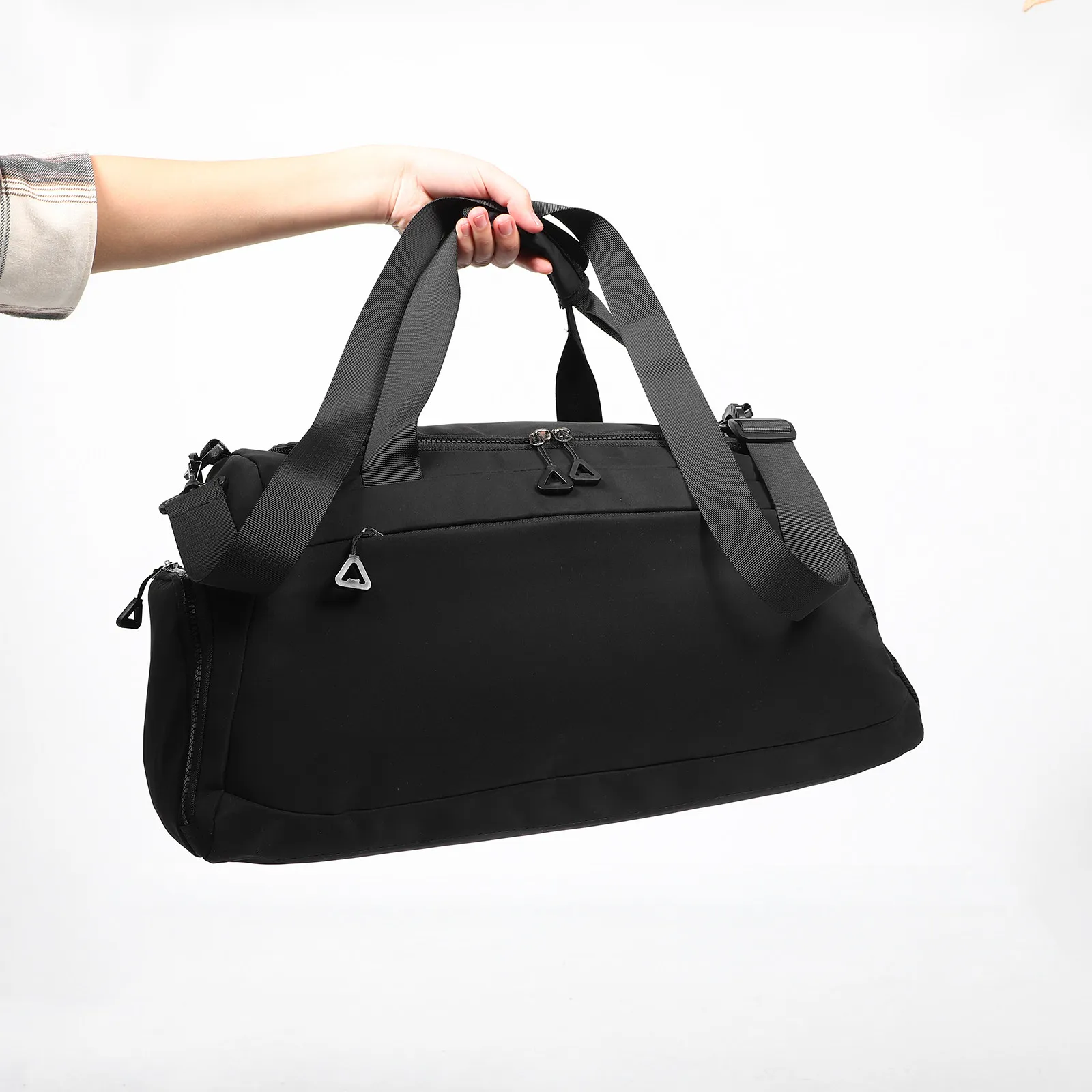 Large Capacity Sports Duffel Bag Gym Tote Wet Dry Separation Fitness Travel Bag Multifunctional Shoulder Tote Sport Bags