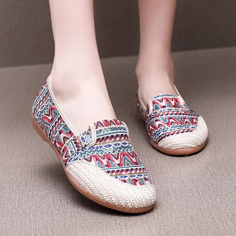 Summer Ladies Casual Comfort bohémien Slip On Lazy Shoes donna Flat Slip On Canvas Strap mocassini espadrillas di paglia