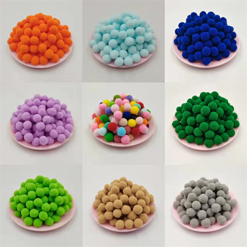 

Pompoms Wholesale 20mm 1000pcs Soft Pompoms Colorful Fluffy Plush Craft DIY Pom Pom Ball Fur Pom Pom Home Decoration Kids Toys