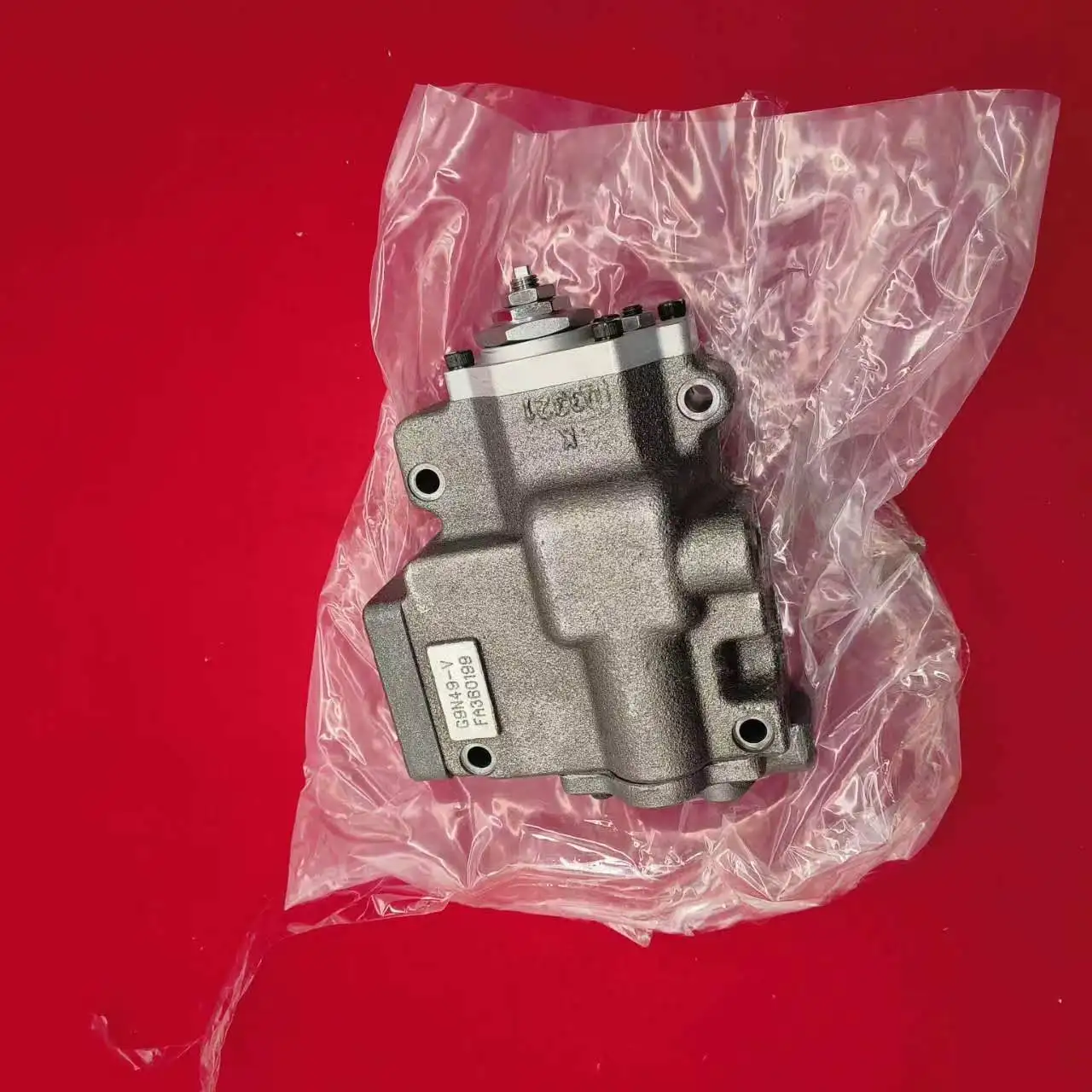 K3V112 K3V112DT  Hydraulic Pump Regulator 14604267 for Excavator  EC210B EC210D EC210BLC EC240BLC