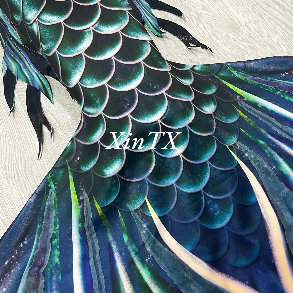 Big mermaid tail mermaid cosplay skin Custom woman in bikini high-quality fabric aquarium performance