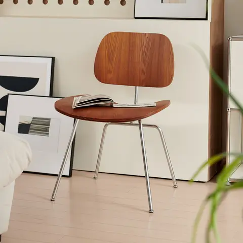 일본식 나무 카페 식당 의자 거실용 금속 미니멀리스트 식당 의자 현대 인체공학적 빈티지 가구 의자