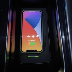 Car wireless charger for Land Rover Range Rover Sport 2018 2019 2020 2021 15w fast phone charger charging pad charging holder