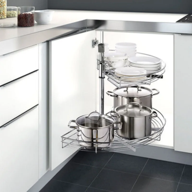 The Arc-shaped Pull-out Basket in The Corner of The Cabinet Can Be Rotated 180 Degrees for A Double-layer Storage Rack