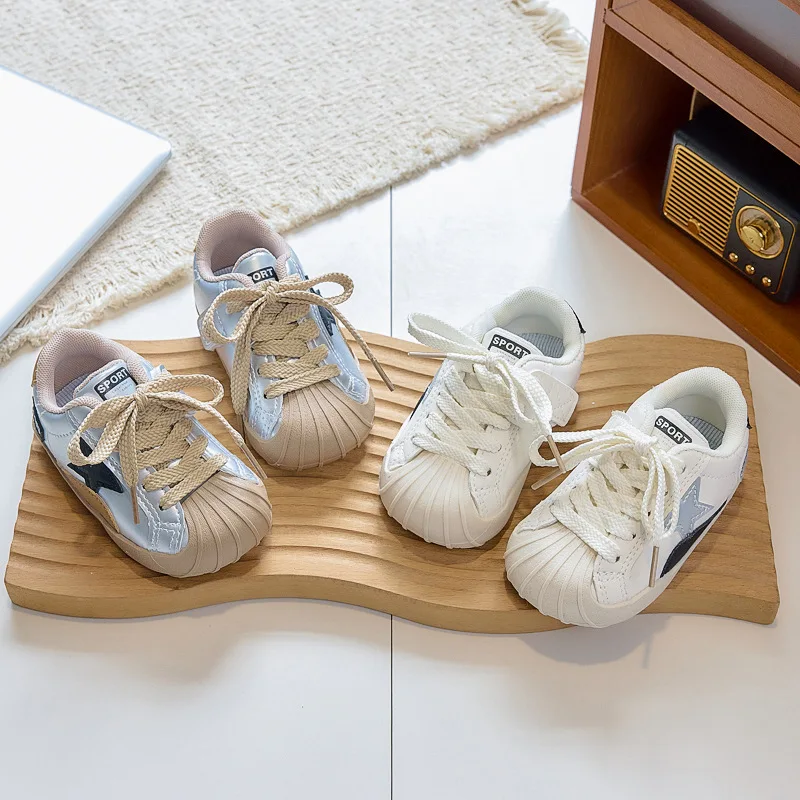Childrens Baby Sneakers Leather Boys Girls Kids Shoes Four Seasons Models Solid Color Versatile Non-slip Small Kid Single Shoes