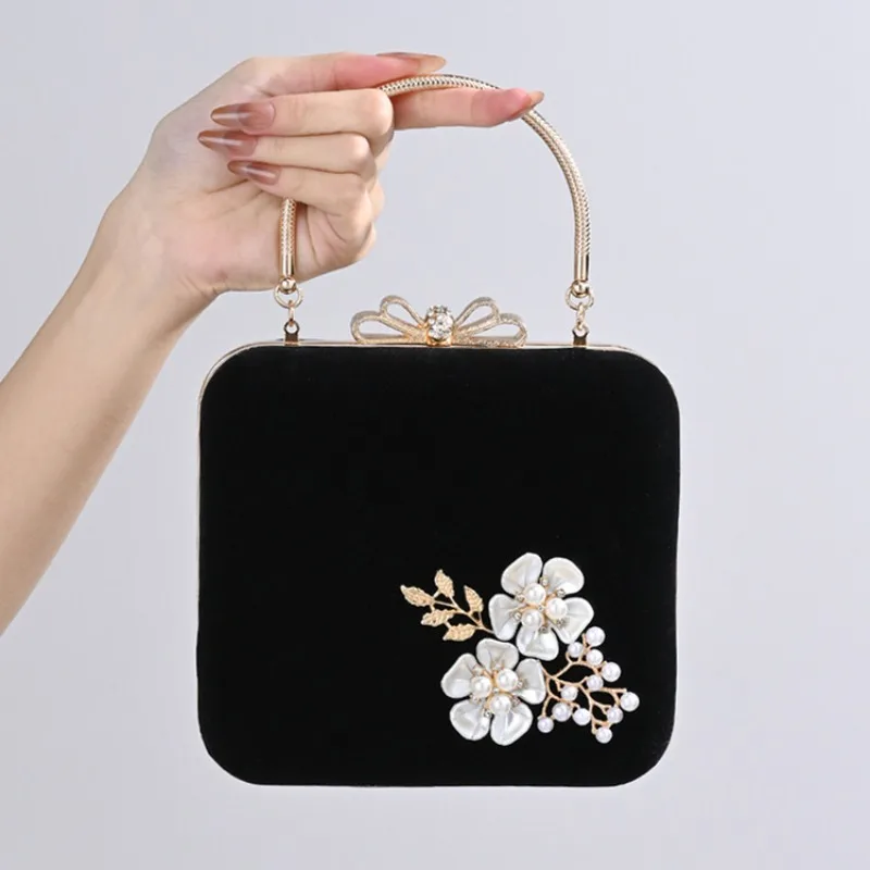 

Chinese Style Bag 2025 New Elegant Clutch Purse for Women Luxury Chain Wedding Banquet Evening Clutch Bag Bridal Party Handbag