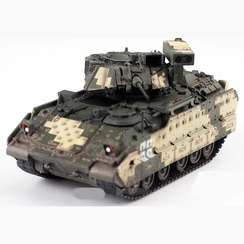 

M2A2 Bradley Infantry Tank 1:72 ratio militarized combatplastic simulation model ornament collection for men's gifts