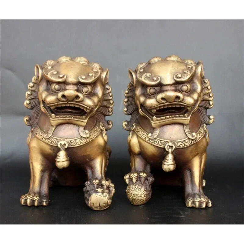 Antique Bronze Fu Foo Dog lion Statue China old Archaic guard lions pair 11cm - view 3