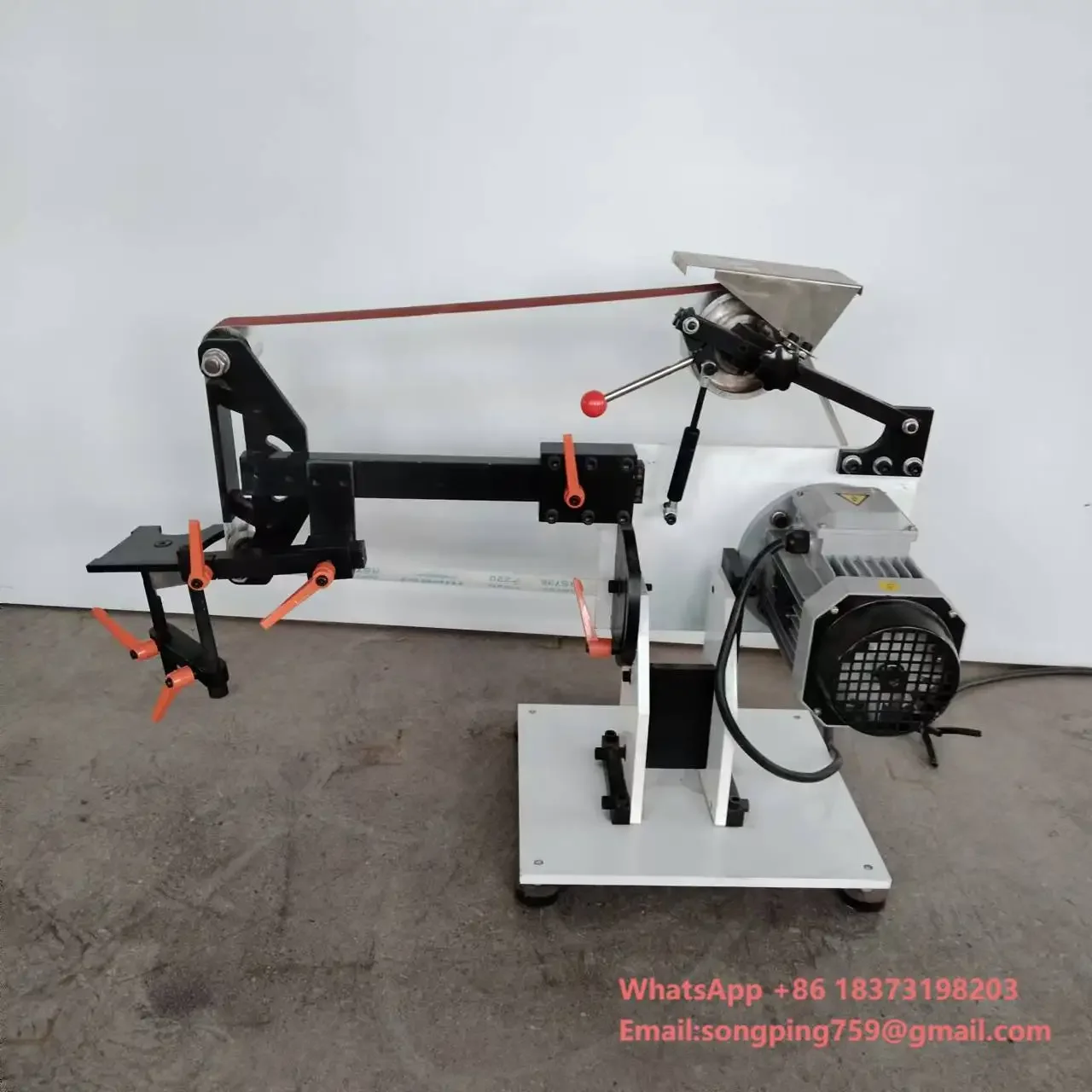 

Grinding Machine for Tools