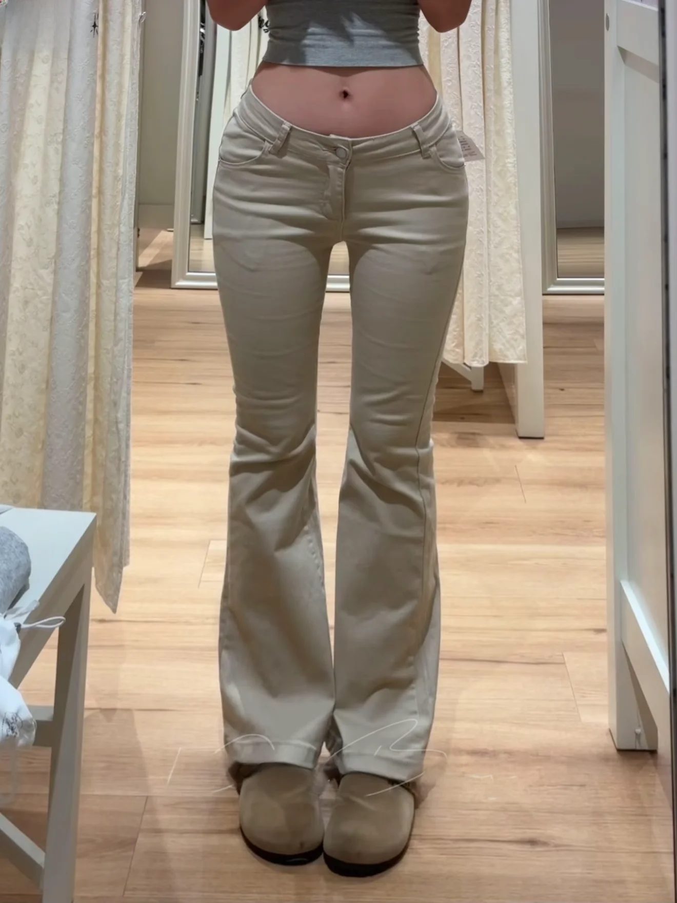 

Джинсы-клеш с V-образным вырезом на талии, подчеркивающие фигуру, с прямым силуэтом и соотношением талии к бедрам, повседневные, из эластичного хлопкового денима, женские