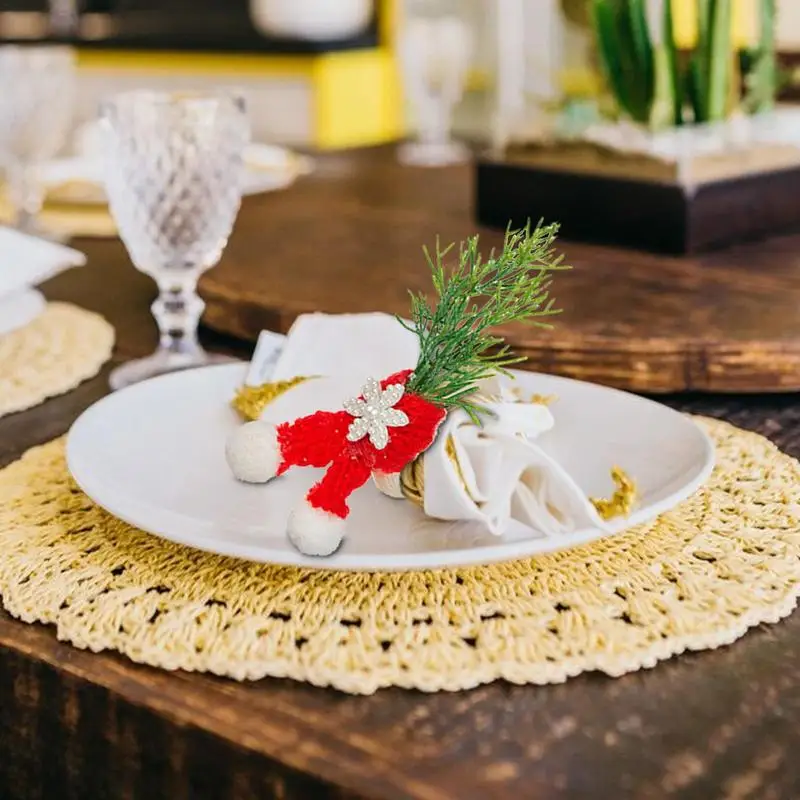 คริสต์มาสแหวนผ้าเช็ดปากชุดอาหารค่ําตกแต่งตารางแหวนผ้าเช็ดปากหมวกคริสต์มาสผ้าพันคอเข็มสนแหวนผ้าเช็ดปากชุด 6 Dining