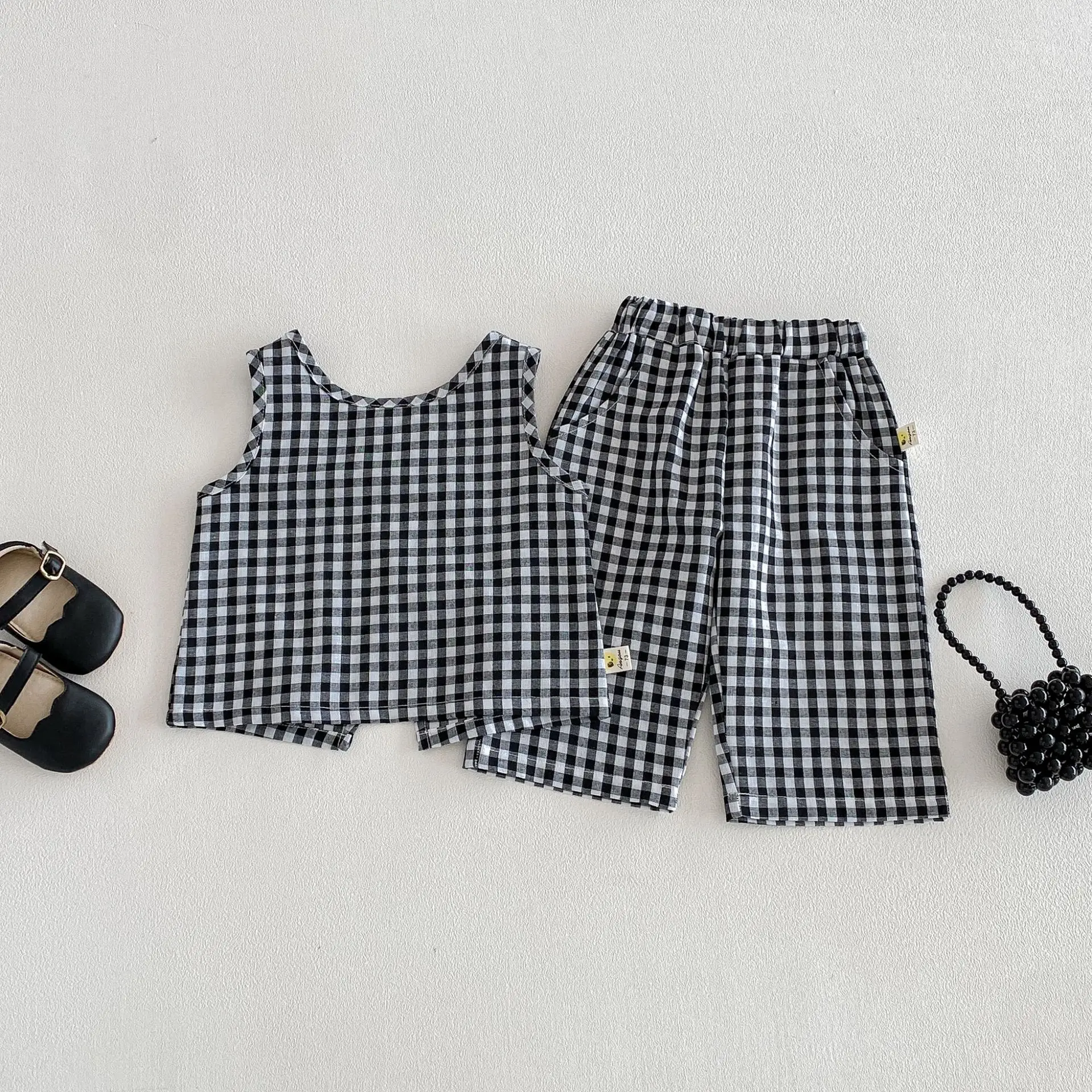 

2026 Summer New Baby Sleeveless Clothes Set Girls Plaid Vest Cardigan + Loose Trousers 2pcs Suit Toddler Cotton Vintage Outfits