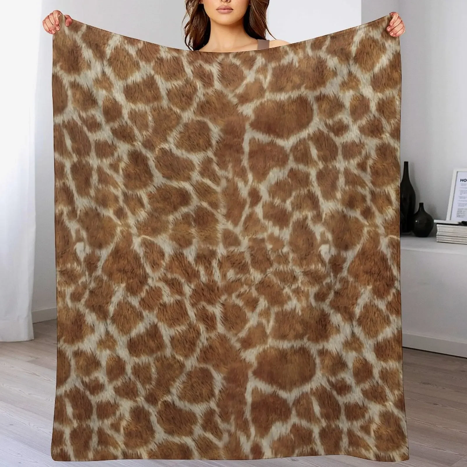 

Giraffe Print Throw Blanket Reusable Durable Soft Blanket for All Seasons
