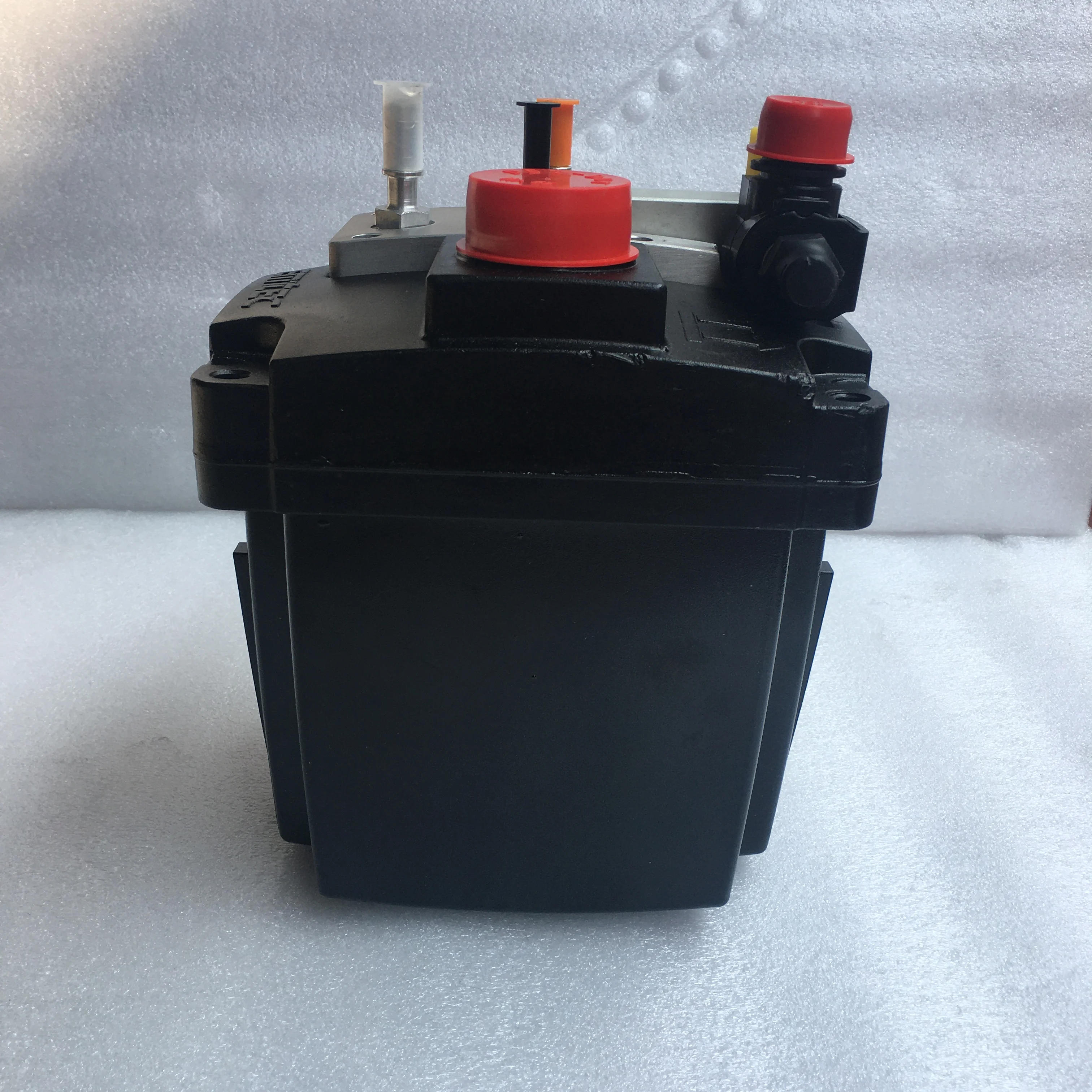 Doser Pump 5273338 5273338X Spare part Diesel Emissions Fluid (DEF) Module AdBlue Urea Injection Dosing Module fits ISM QSM M11